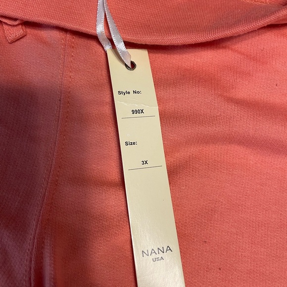 Nana Wear Orange Capri Joggers. NWT
Size 3X
HIP TO HIP 20
TOP TO BOTTOM 30 - Picture 4 of 4